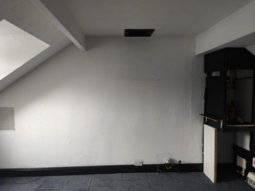 Property photo 3 of 24