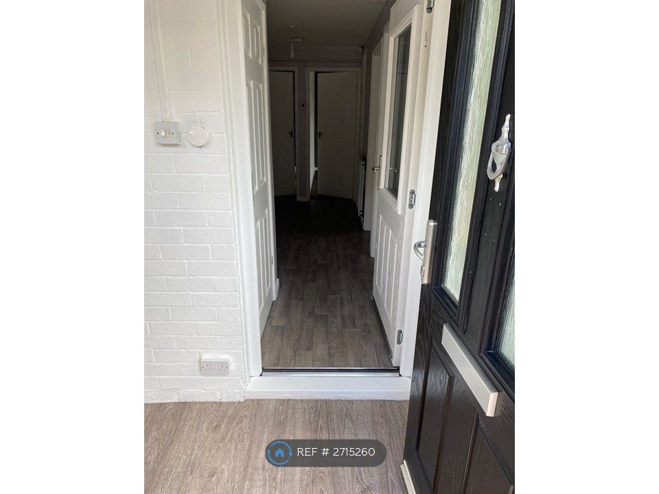 Property photo 3 of 29