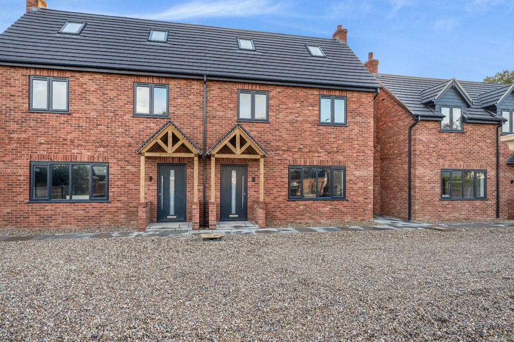 Property photo 1 of 19 Front Elevation