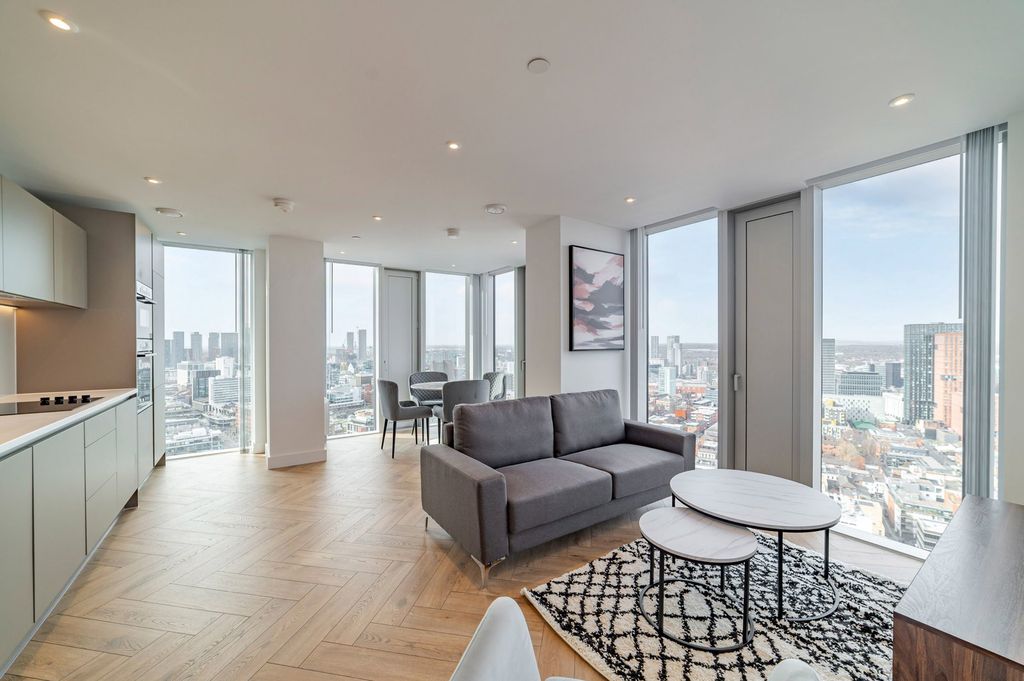 Property photo 1 of 26