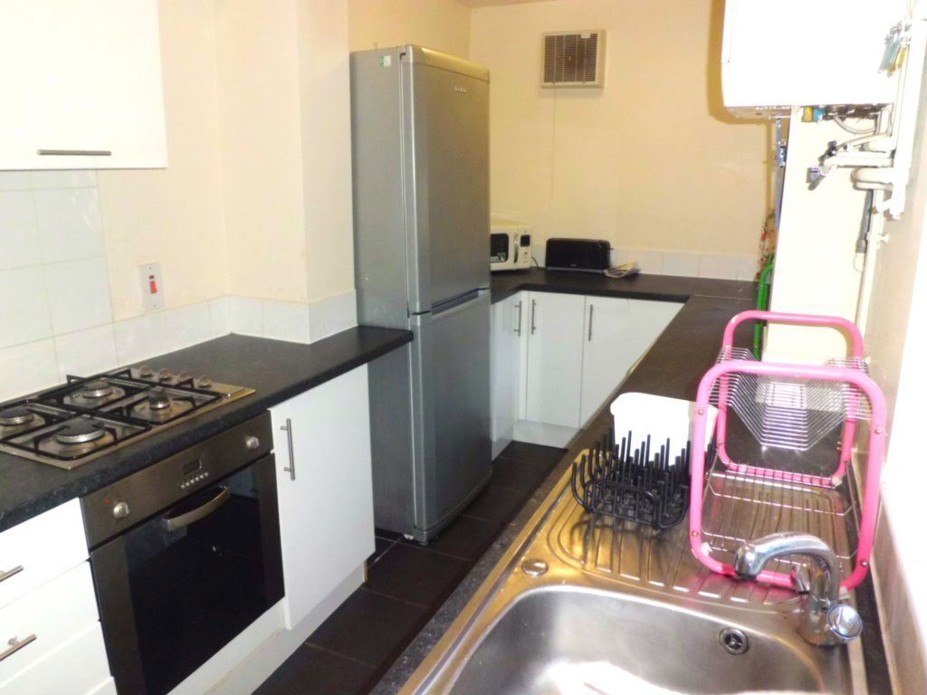 Property photo 3 of 13