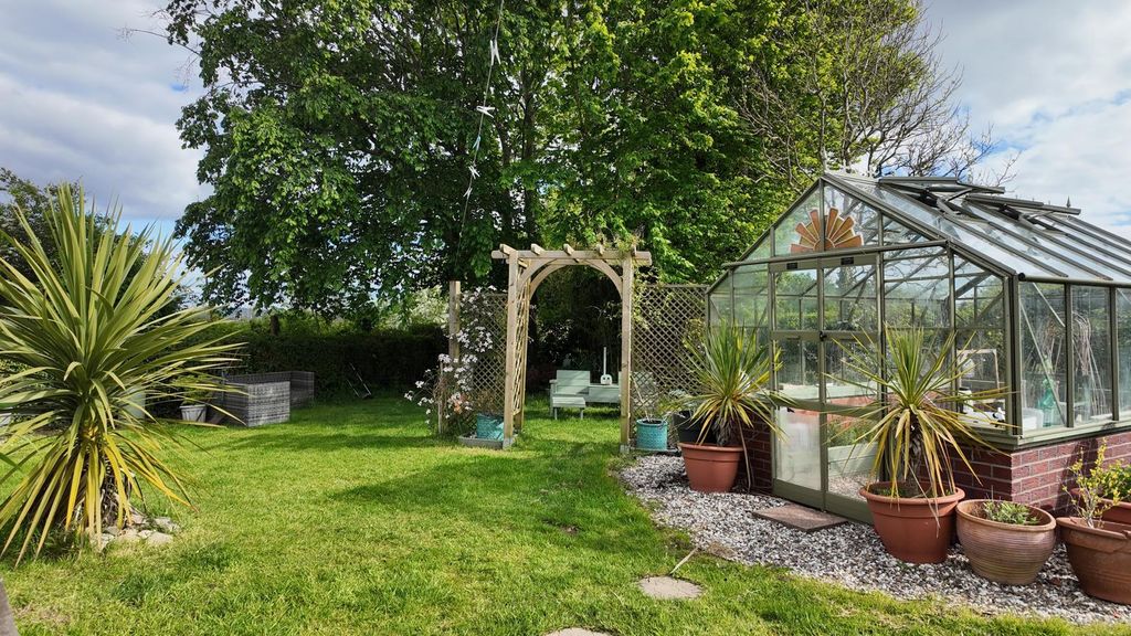 Additional image 39 of 5 bed detached house for saleStation Road, Bynea, Llanelli SA14