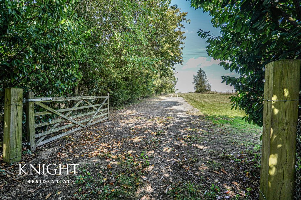 Property photo 2 of 29