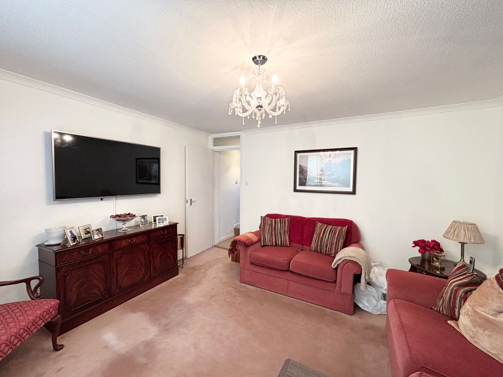 Property photo 3 of 14