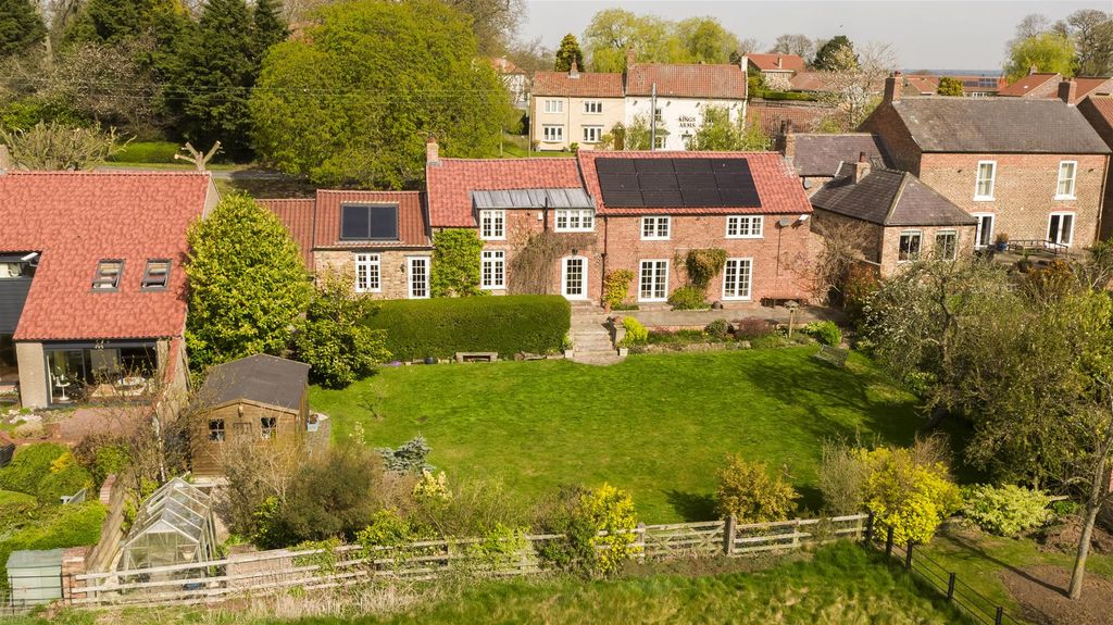 Property photo 1 of 55 062Pw.Jpg