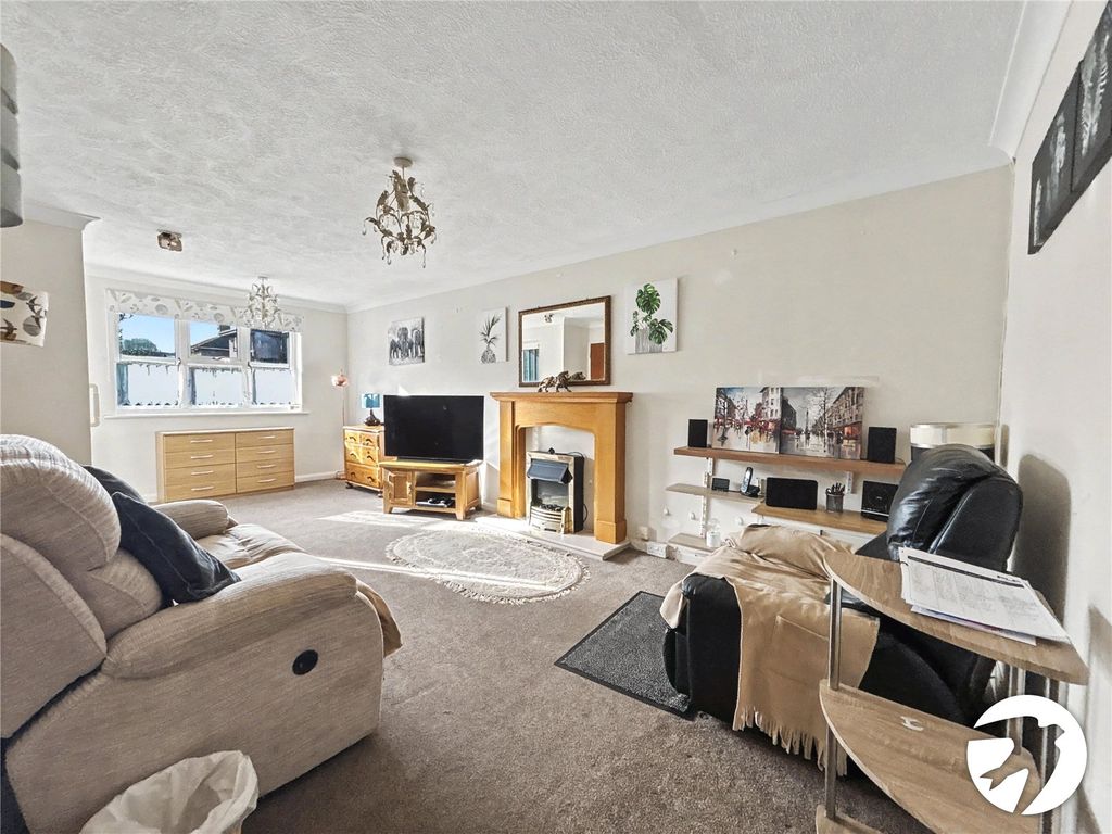 Property photo 2 of 17 Robinson Jackson