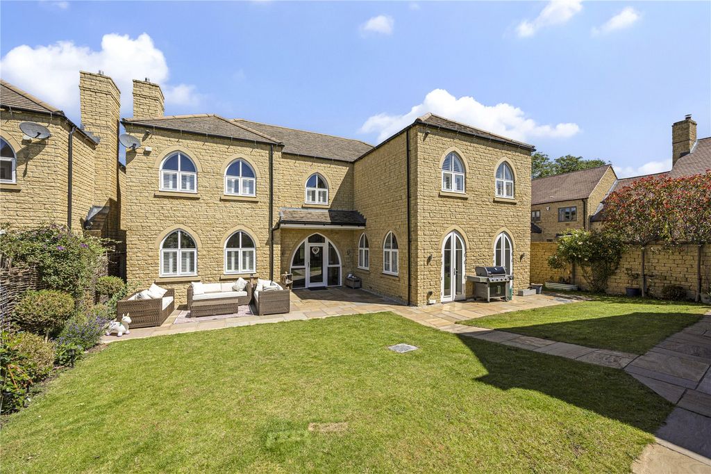 Property photo 1 of 15 Picture No. 22