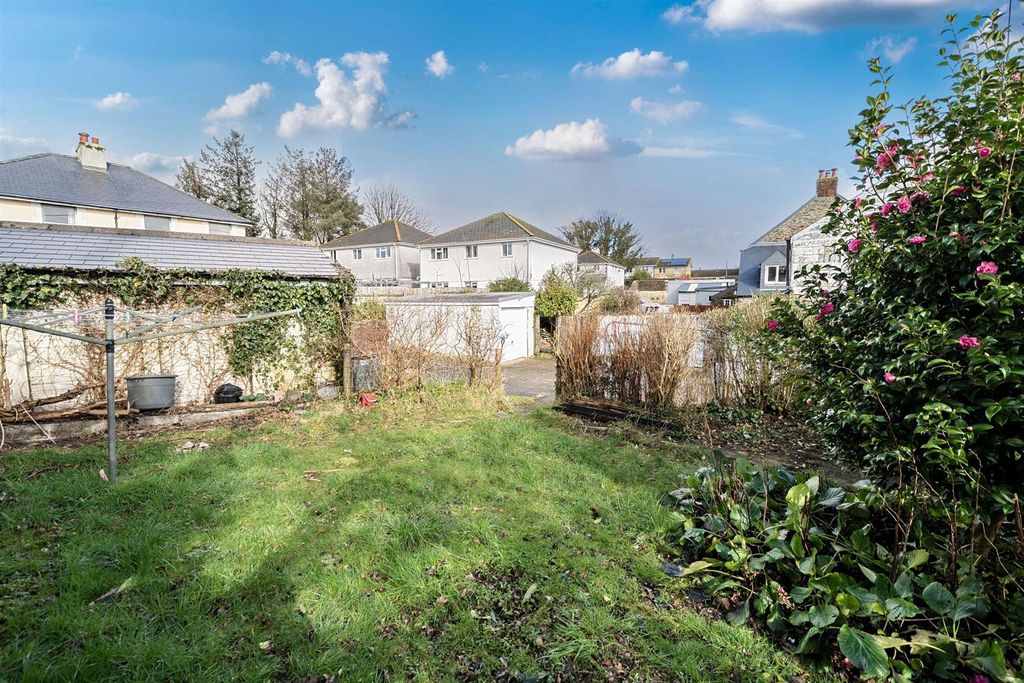 Property photo 2 of 18 New House Garden.Jpg