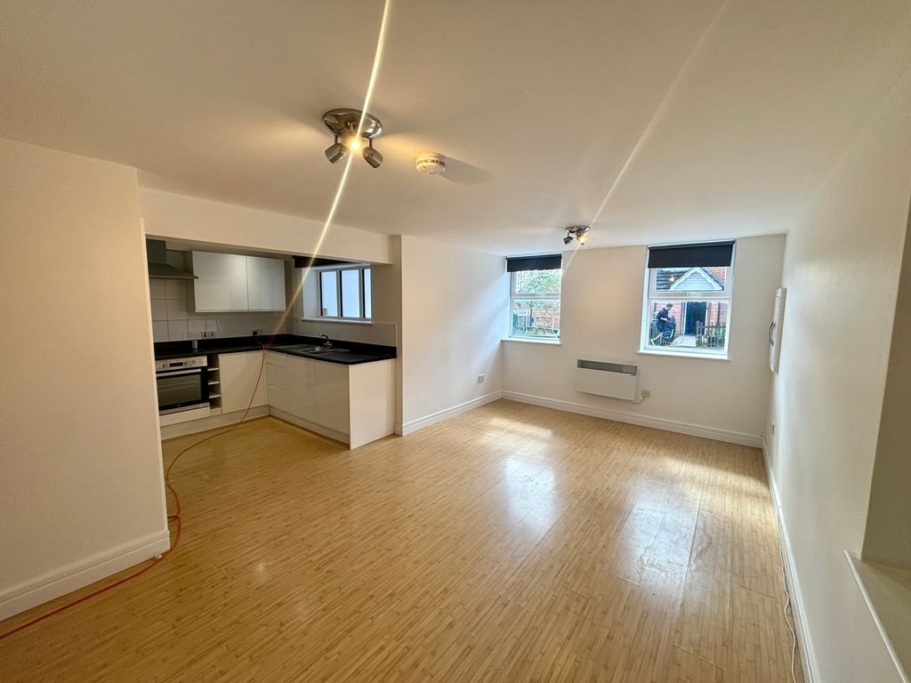 Property photo 2 of 7 Img_9542