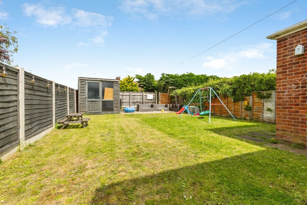 Property photo 2 of 15 Pbox-Img.Jpg