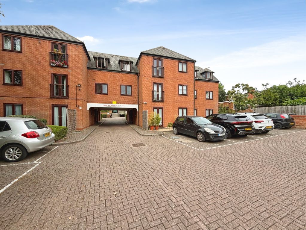 Property photo 1 of 22