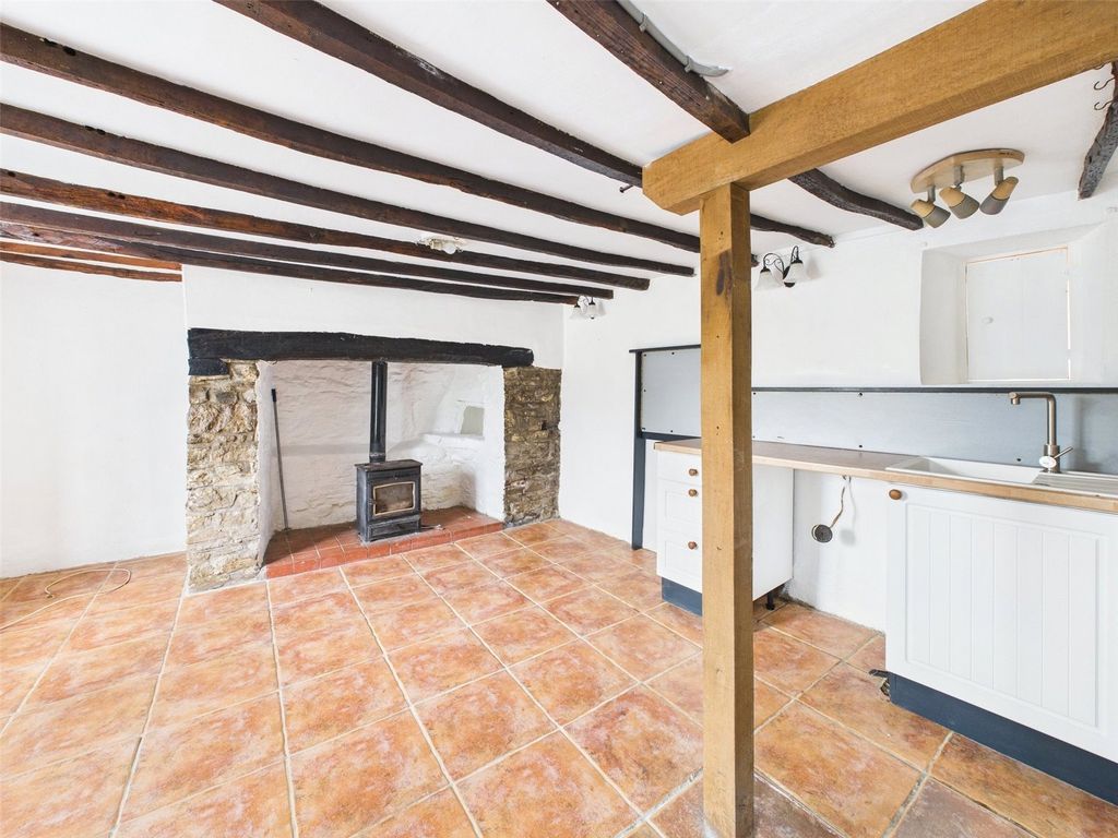 Property photo 2 of 8 Picture No. 06