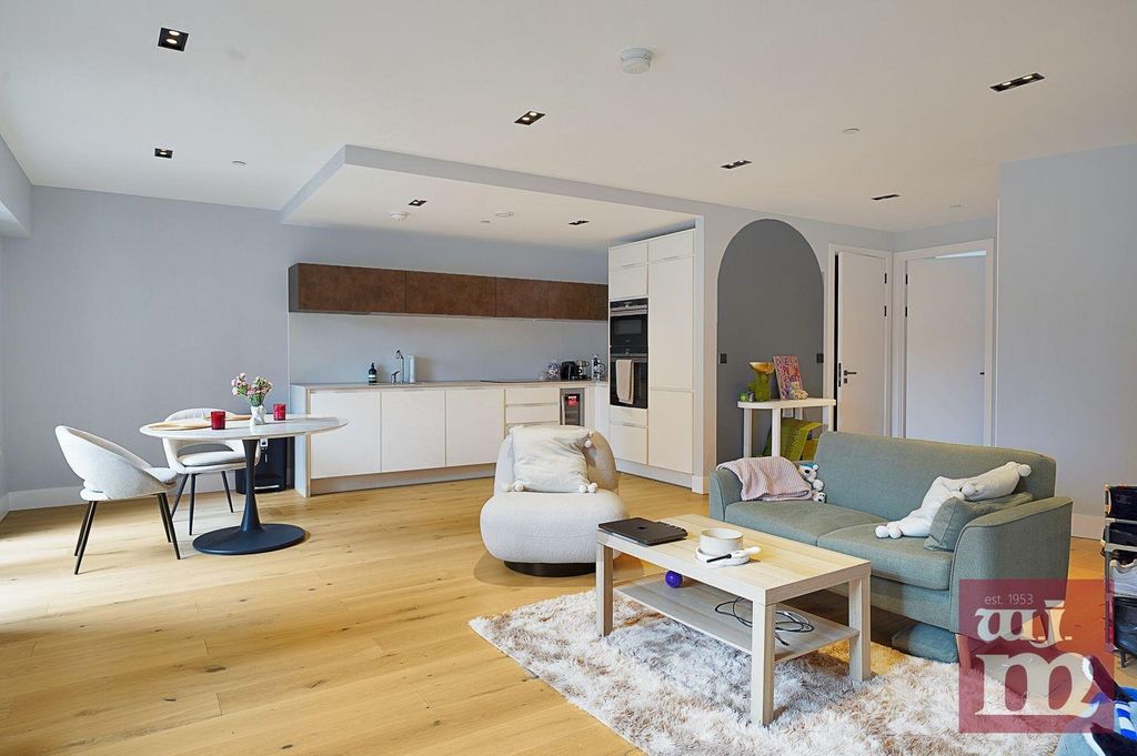 Property photo 2 of 14 Open Plan Reception Room