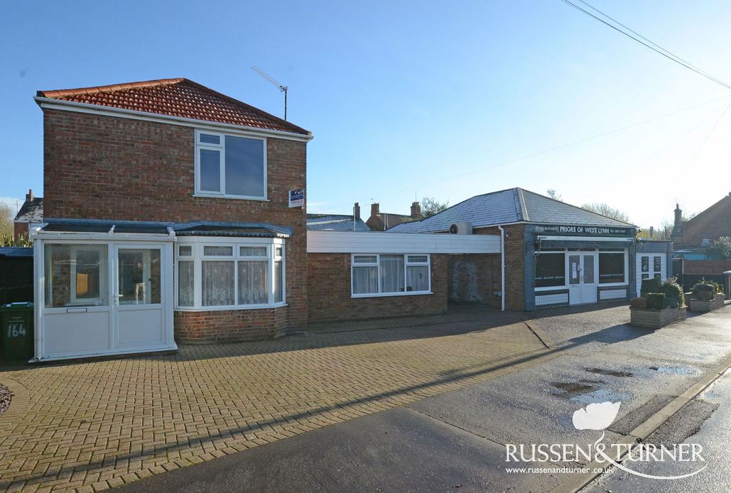 Property photo 3 of 19