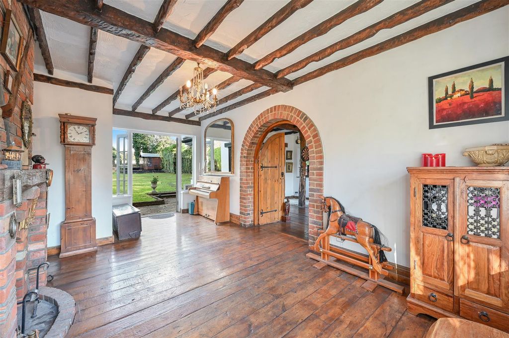 Additional image 5 of 6 bed detached house for saleLongdown Lane North, Epsom KT17