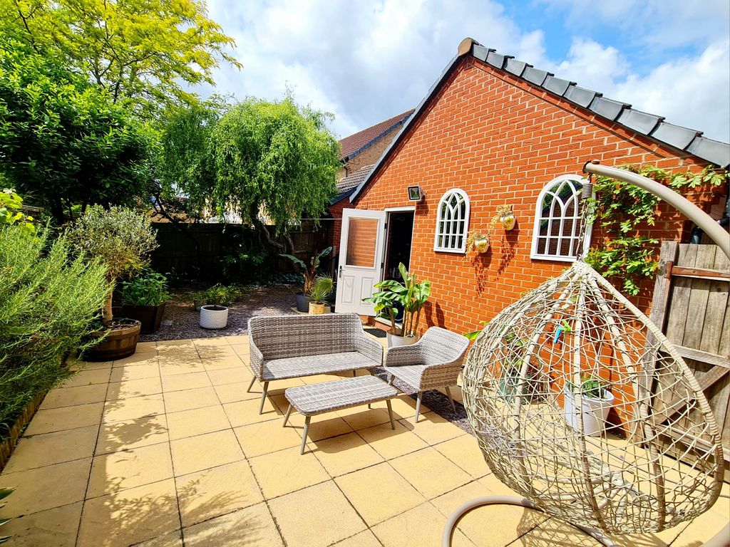 Property photo 1 of 23