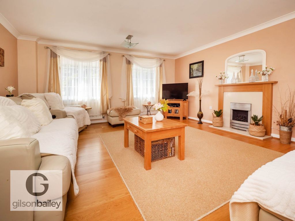 Property photo 2 of 30