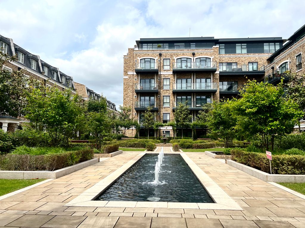 Property photo 1 of 20