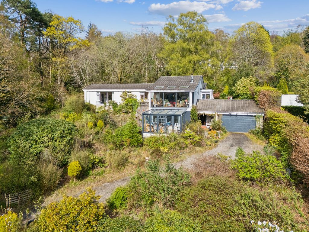Property photo 1 of 37