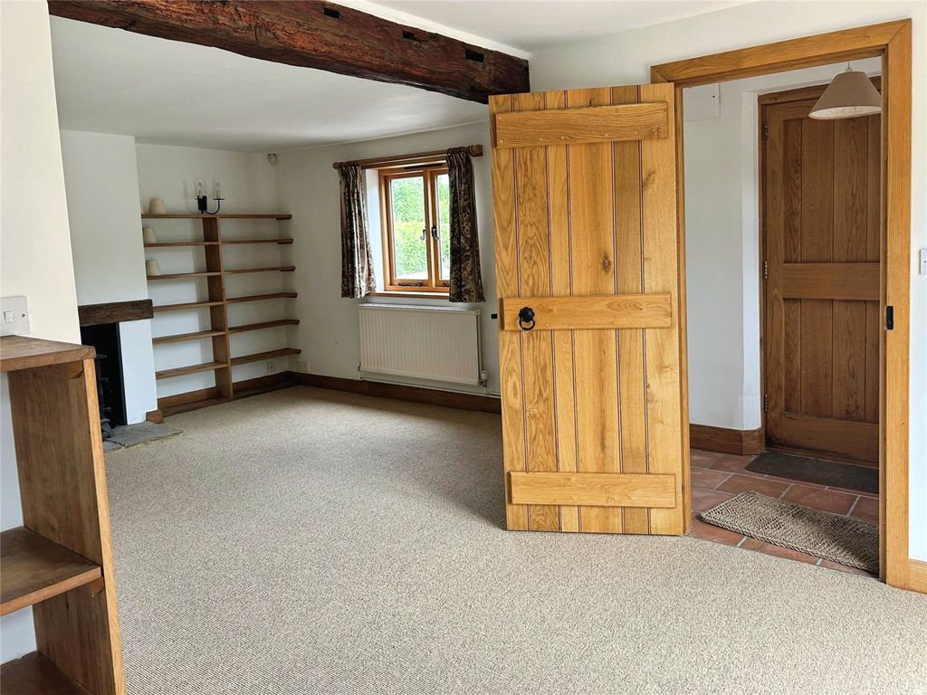 Property photo 3 of 25 Picture No. 24
