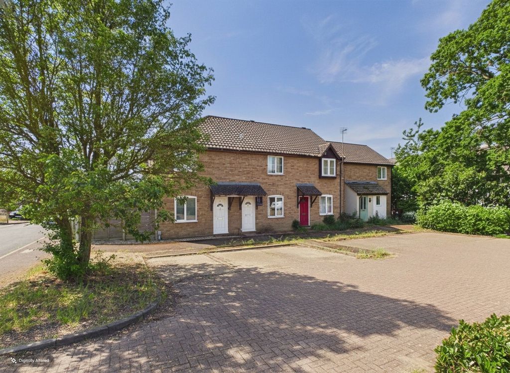 Property photo 1 of 11