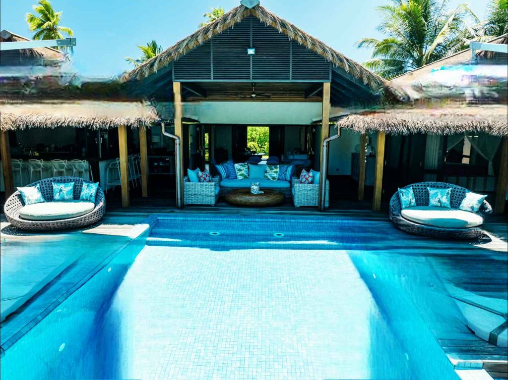 Property photo 3 of 36