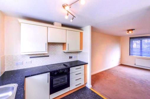 Property photo 3 of 7 Kitchen