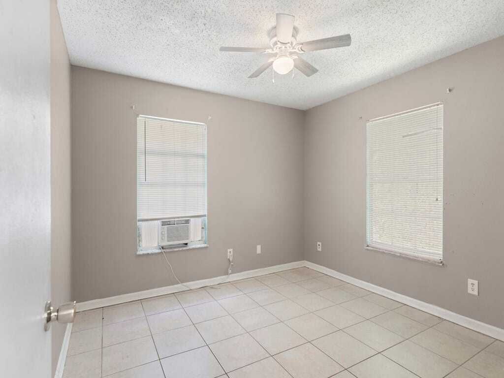 Property photo 3 of 30 <Alttext/>
