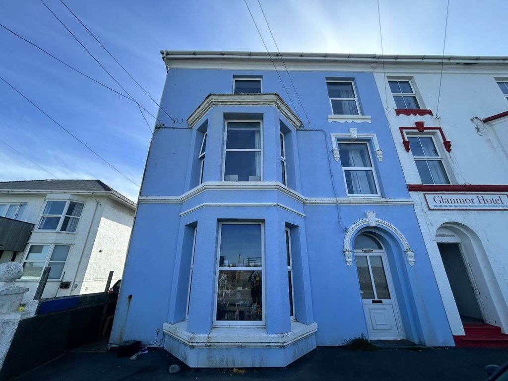 Property photo 1 of 8 Img_2228