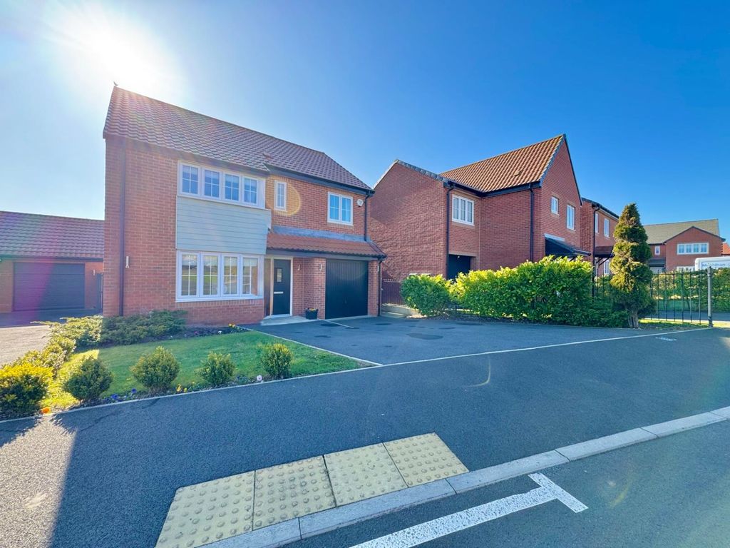 Property photo 1 of 28 F9229Fb6-9270-491A-8950-2217c3803653