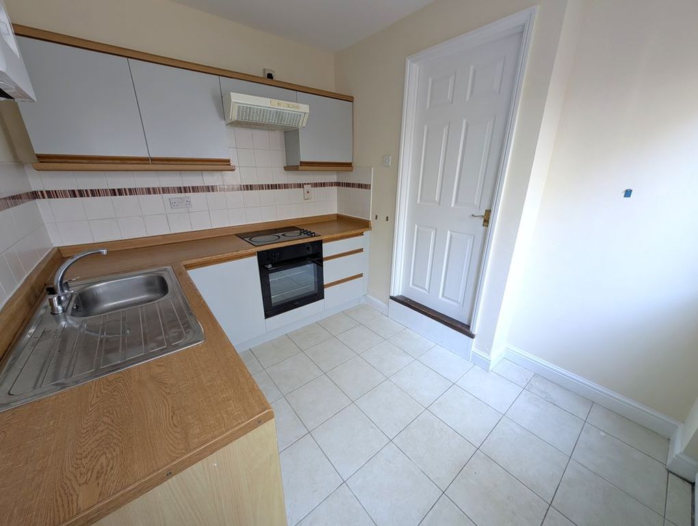 Additional image 8 of 2 bed terraced house to rentBartlett Street, Caerphilly CF83