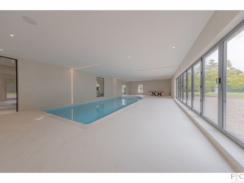 Additional image 25 of 6 bed detached house for saleStoughton Drive South, Leicester LE2