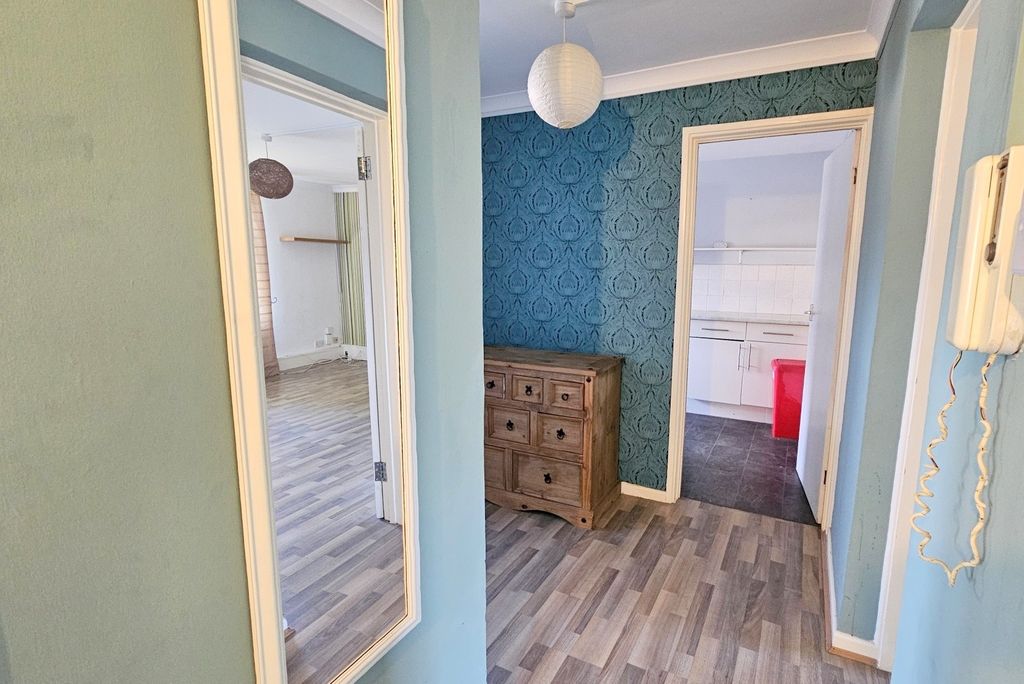 Property photo 2 of 8 Not Specified