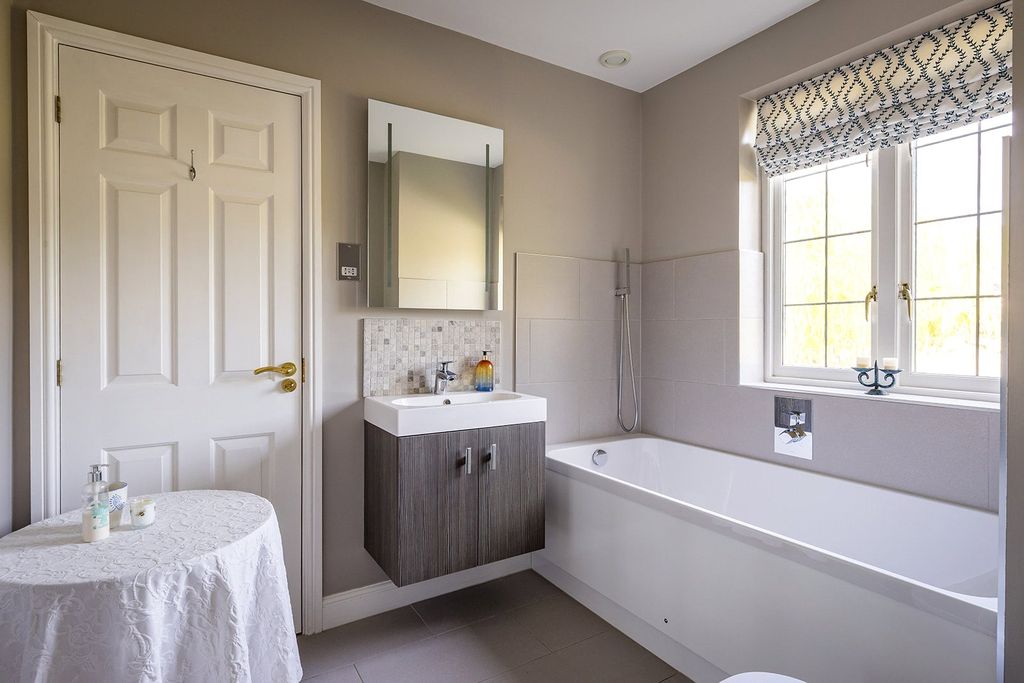 Additional image 18 of 5 bed detached house for saleThe Hydons, Salt Lane, Hydestile, Godalming GU8