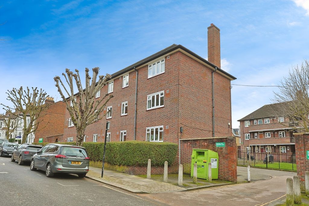 Property photo 1 of 19 Pbox-Img.Jpg