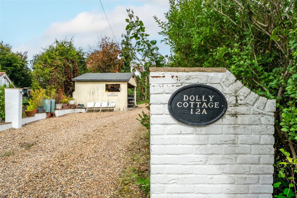 Property photo 2 of 24 Picture No. 33