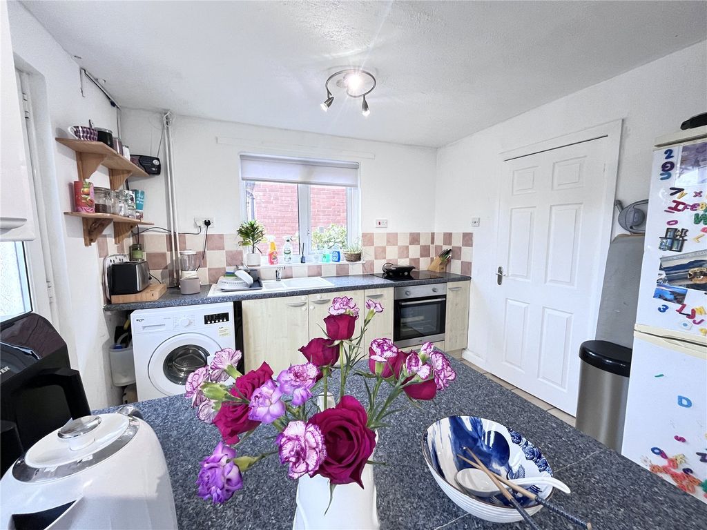 Property photo 3 of 16 Picture No. 07