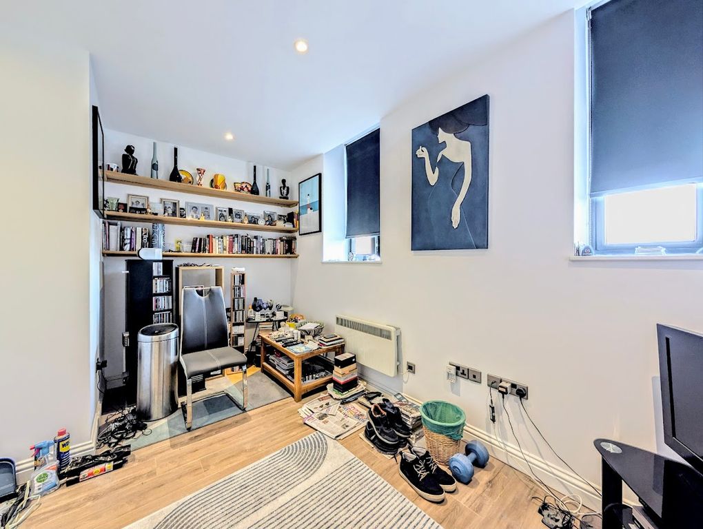 Property photo 3 of 7