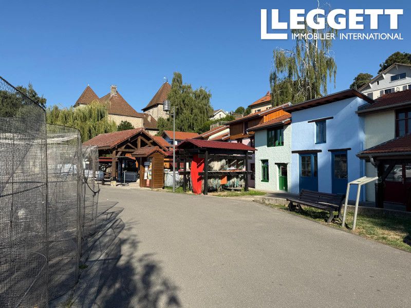 Property photo 1 of 8