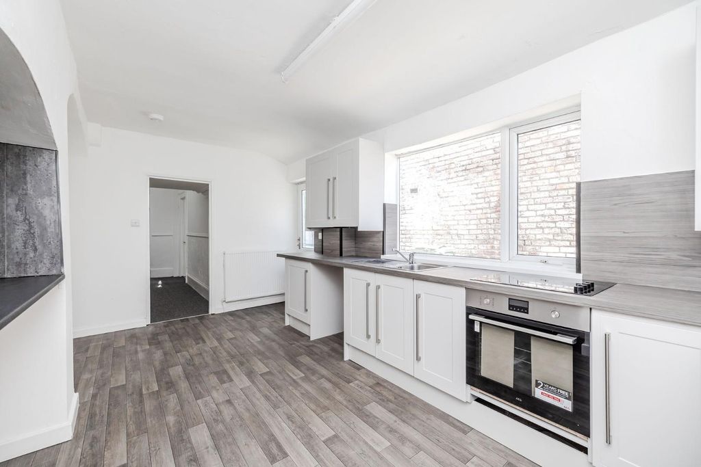 Property photo 3 of 17 Kitchen Alternative View