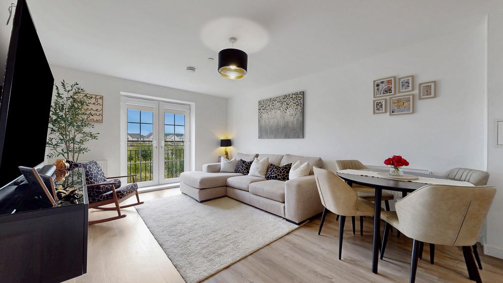 Property photo 2 of 25 17-Print-27 Kilmartin Gardens Flat 1.3_12