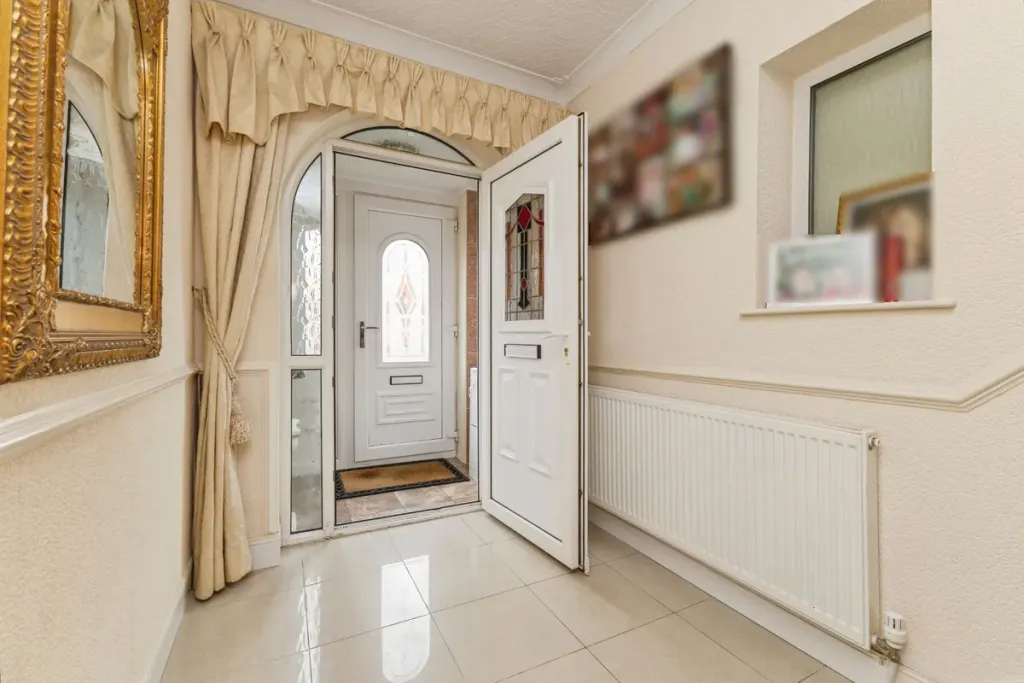 Additional image 6 of 5 bed semi-detached house for saleHeythrop Drive, Middlesbrough TS5