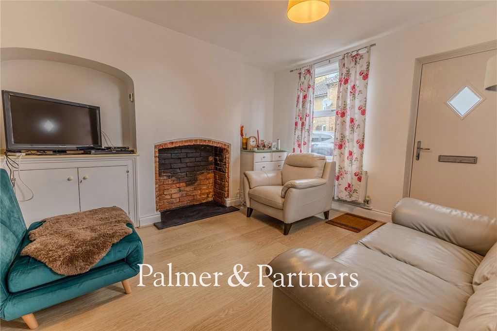 Property photo 2 of 13 Picture No. 05