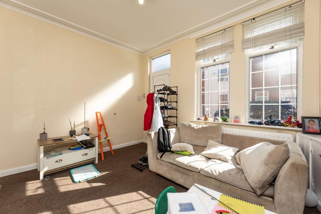 Property photo 3 of 12 5C5A1116.Jpg