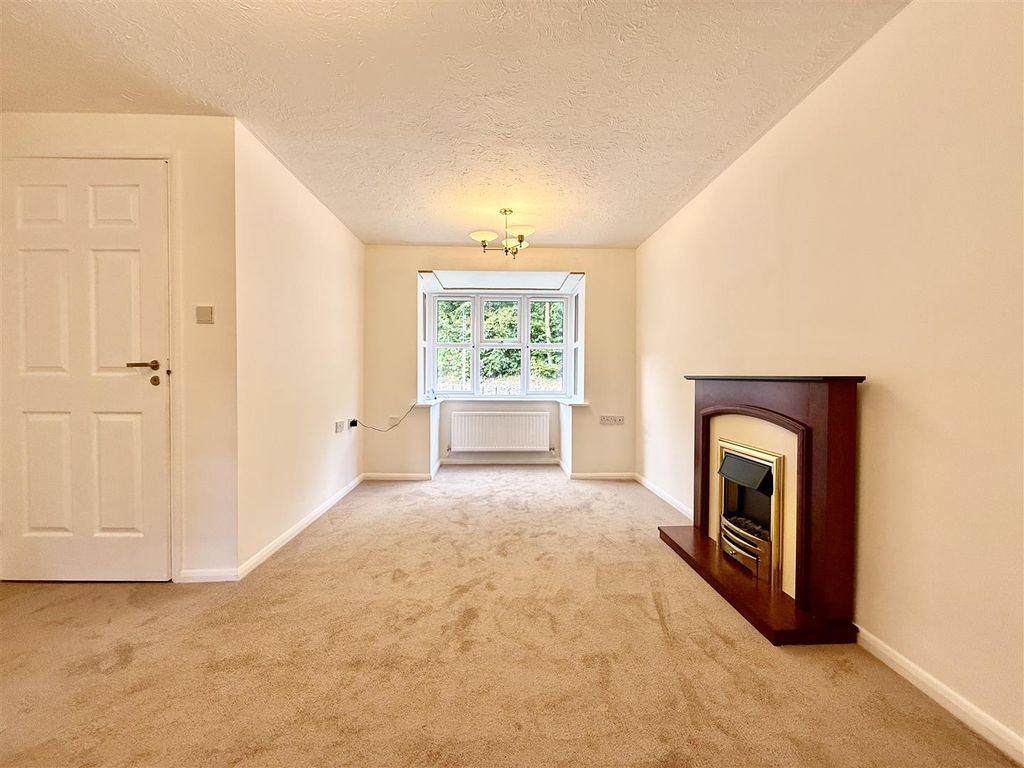 Property photo 2 of 10 2