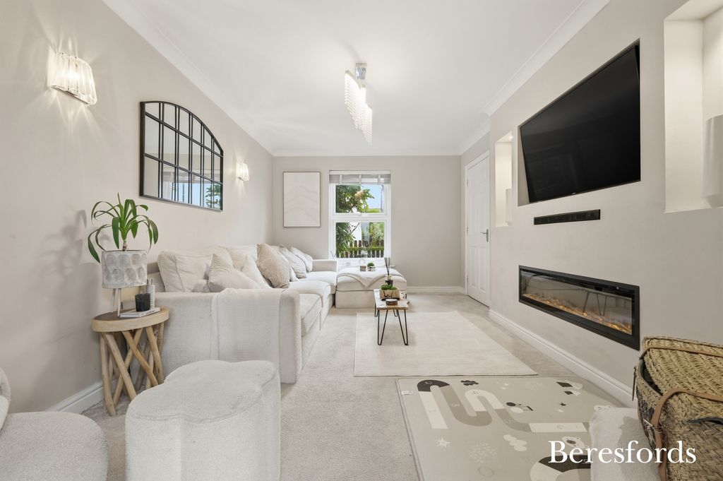 Property photo 2 of 23 Picture No. 23