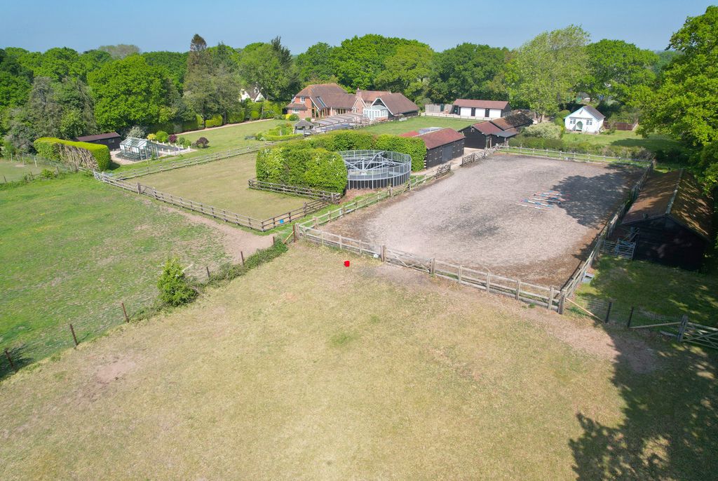 Property photo 2 of 26 Woodlands New Drone 1A