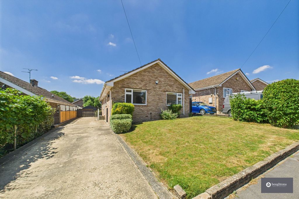 Property photo 1 of 25