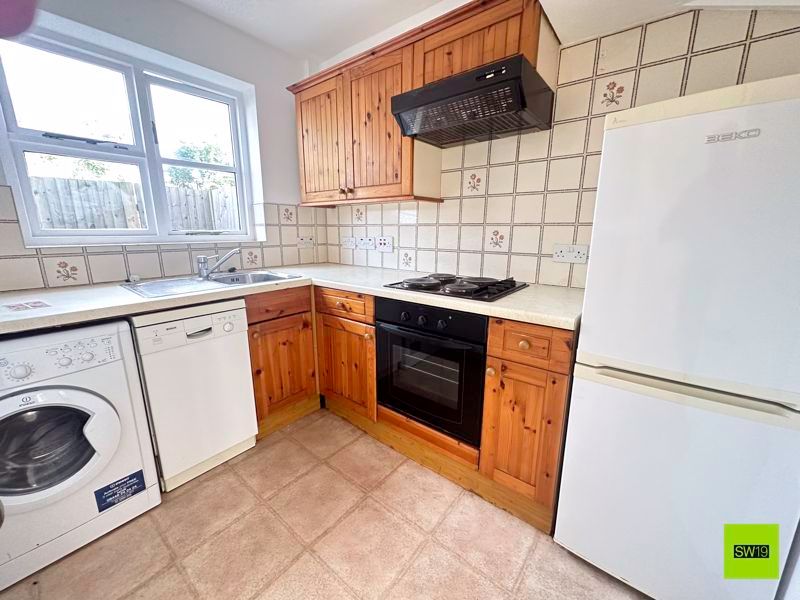 Property photo 3 of 11 Photo 21