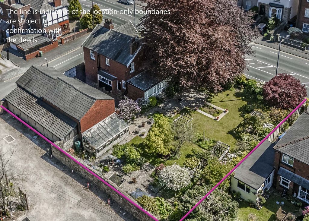 Property photo 2 of 43